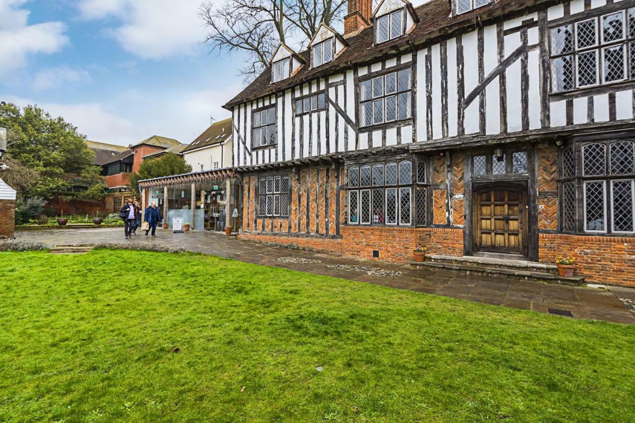 Corporate Accommodation, Contractor Housing & Leisure Stays At Abbeygate One Colchester Exterior photo